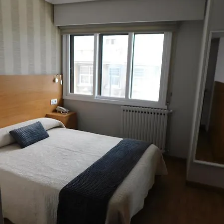 Crisol X Liste Station 3* A Coruña